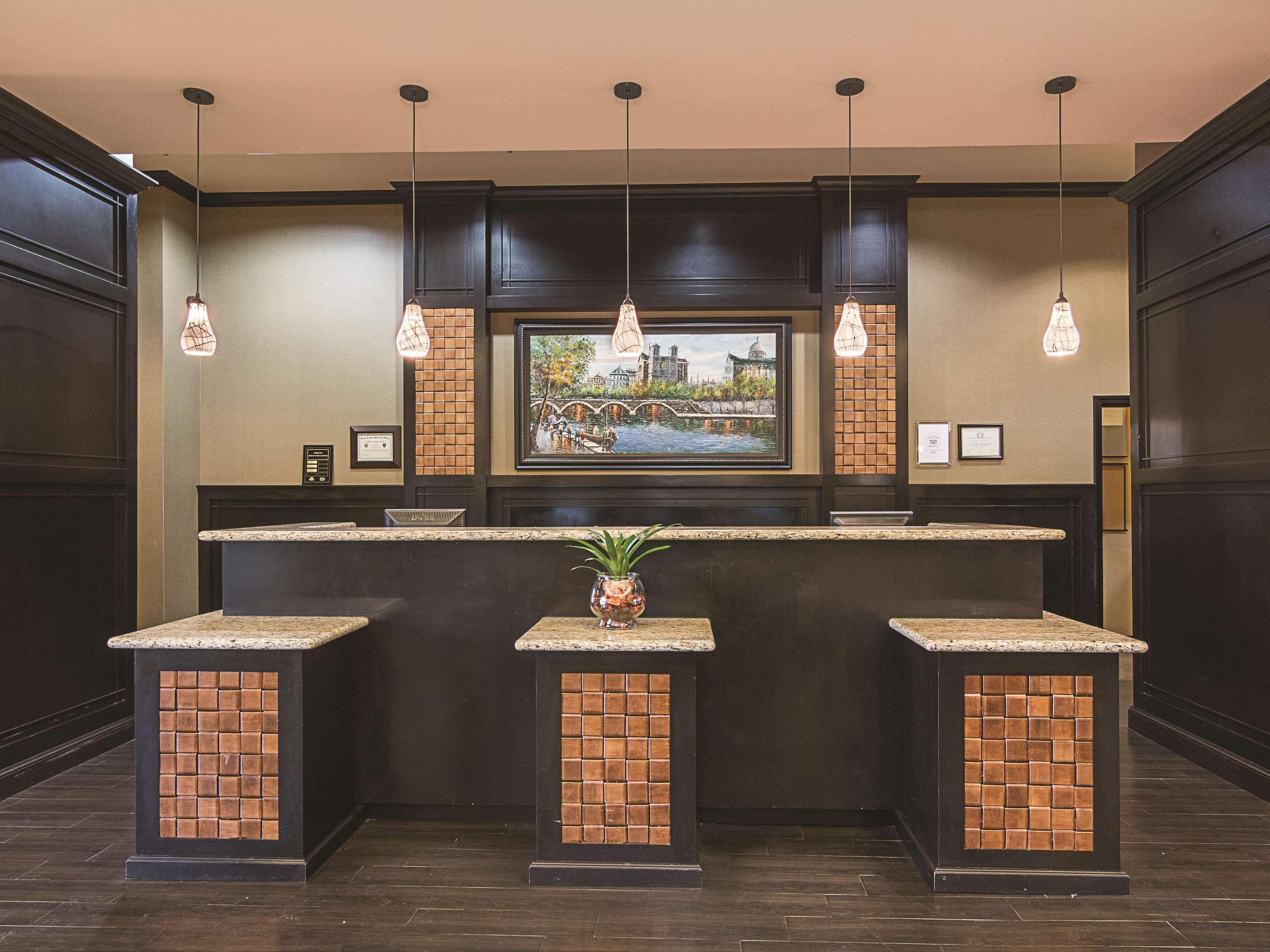 La Quinta By Wyndham Mt. Pleasant Hotel Mount Pleasant Екстериор снимка