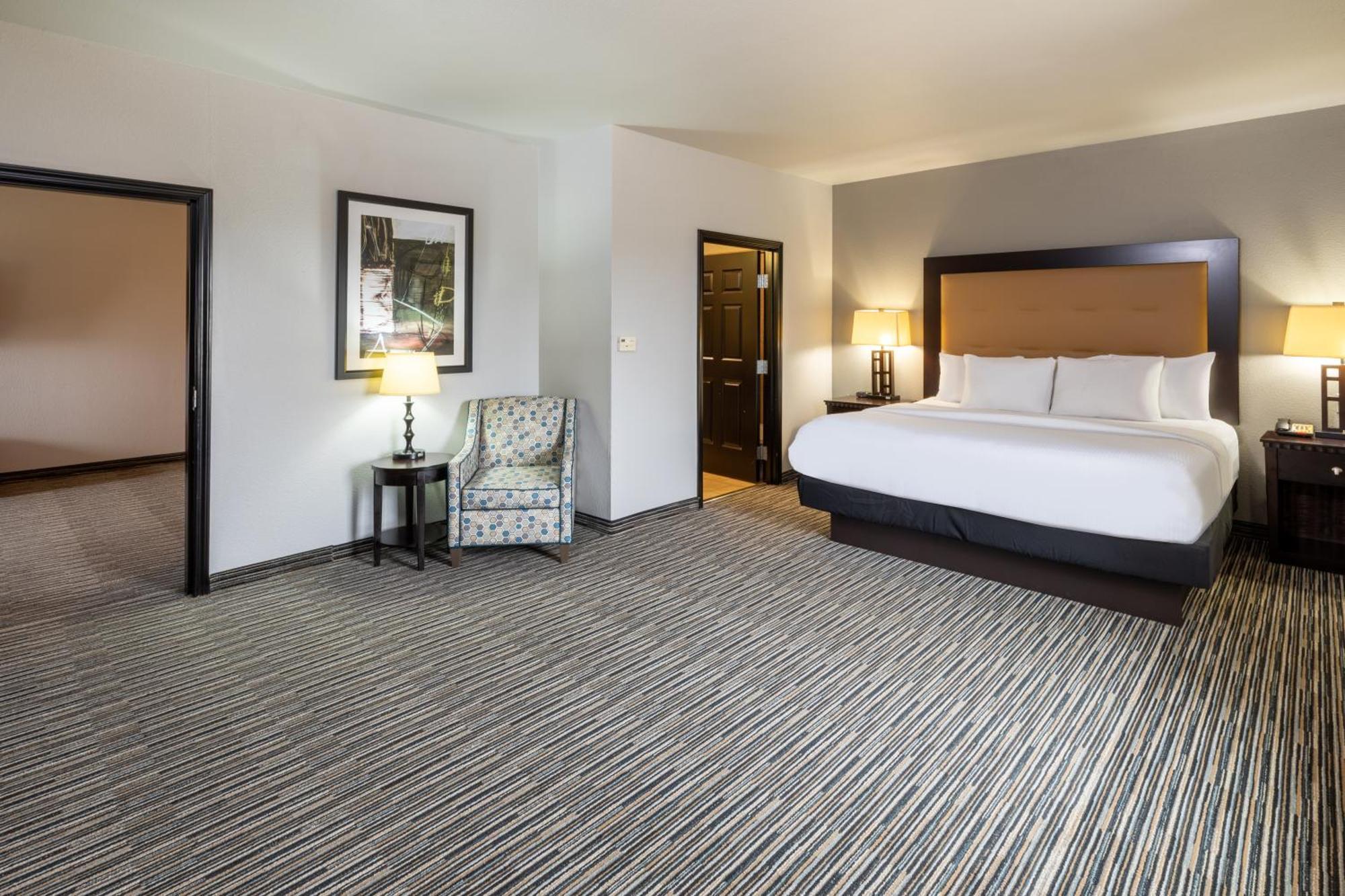 La Quinta By Wyndham Mt. Pleasant Hotel Mount Pleasant Екстериор снимка