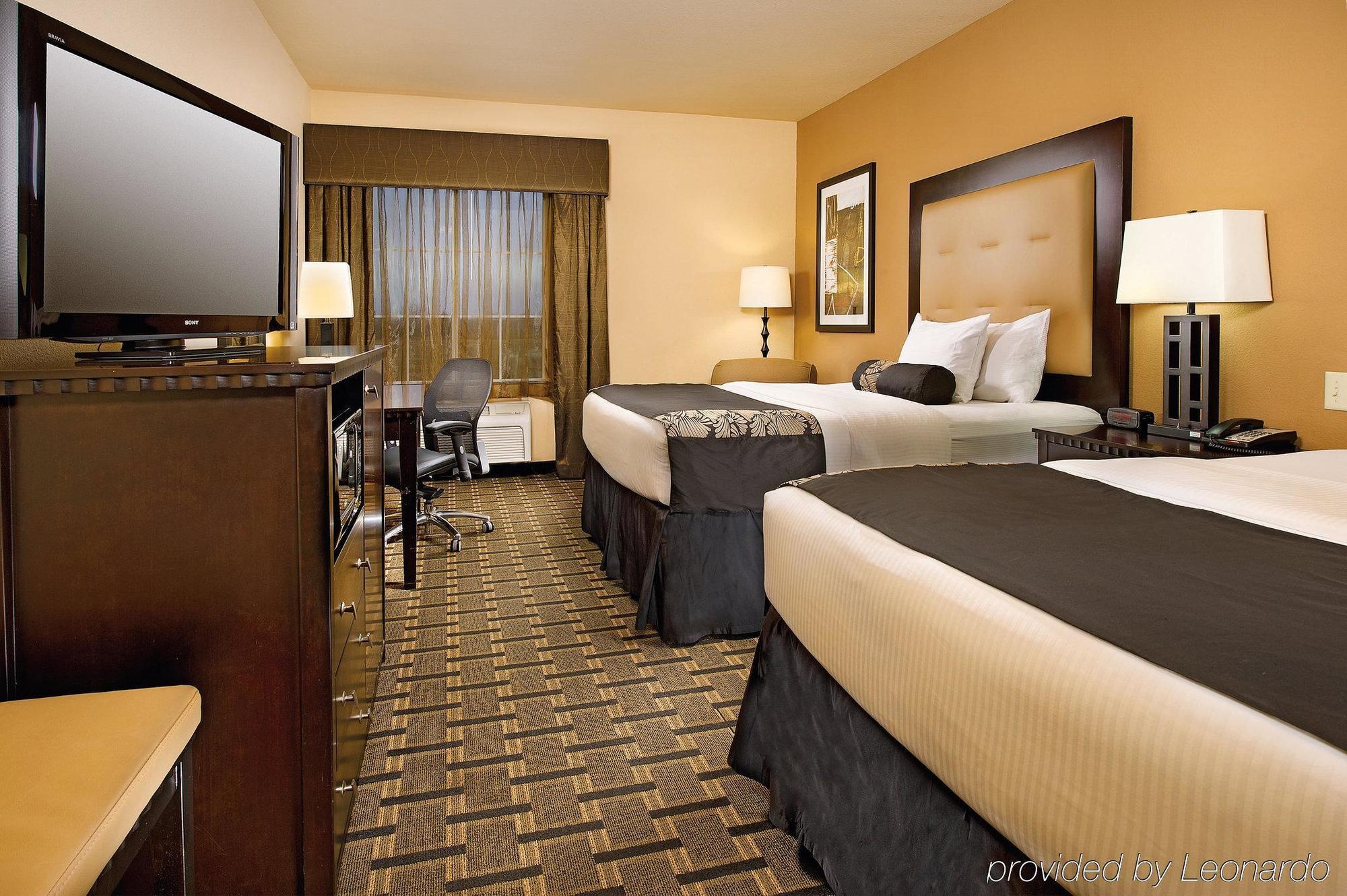 La Quinta By Wyndham Mt. Pleasant Hotel Mount Pleasant Екстериор снимка
