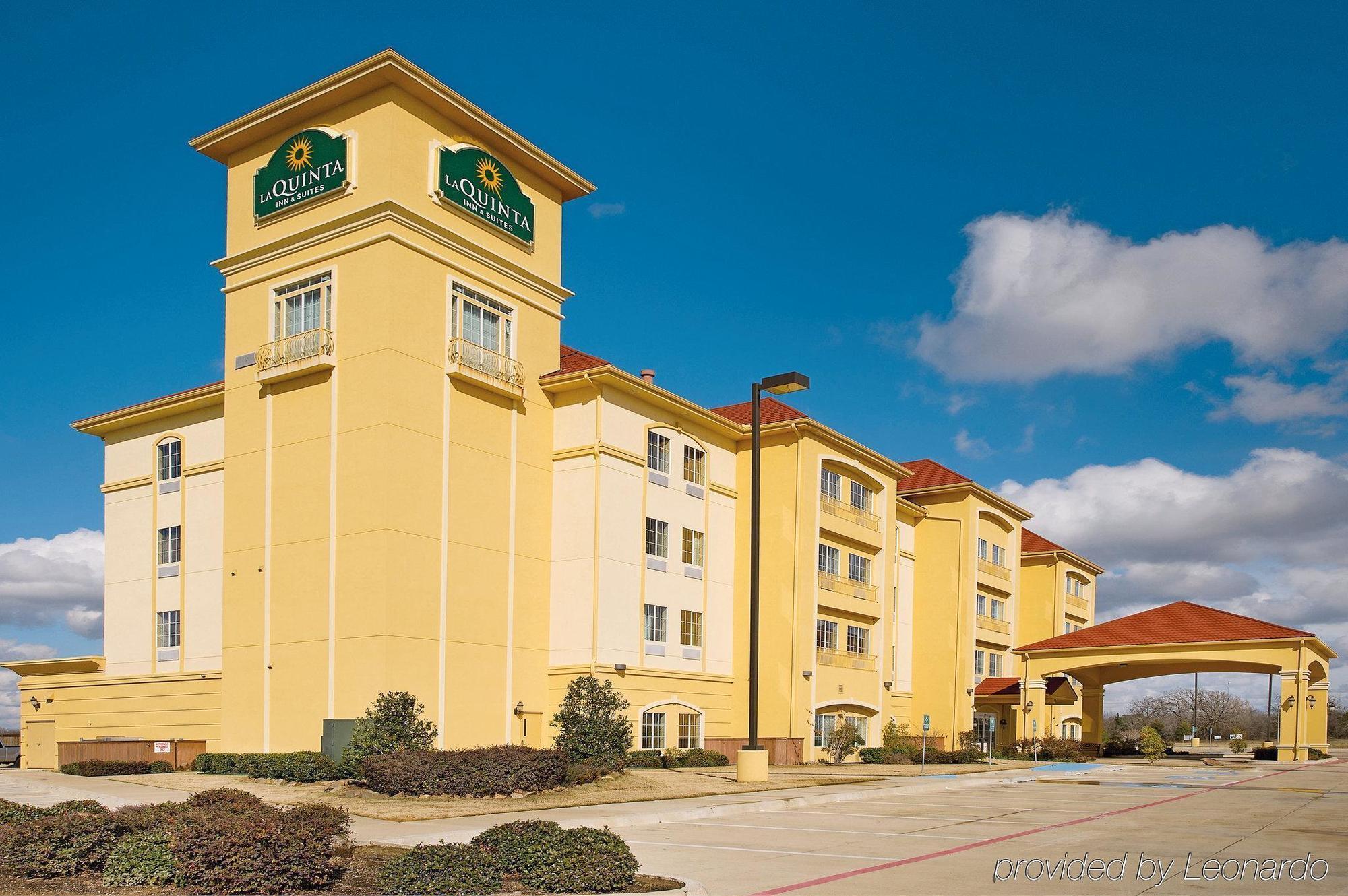 La Quinta By Wyndham Mt. Pleasant Hotel Mount Pleasant Екстериор снимка